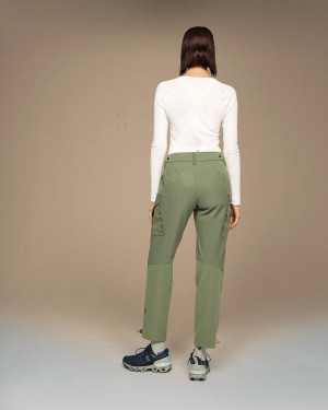 Pantalon On Explorer Mujer Verdes | CMX1359PQC